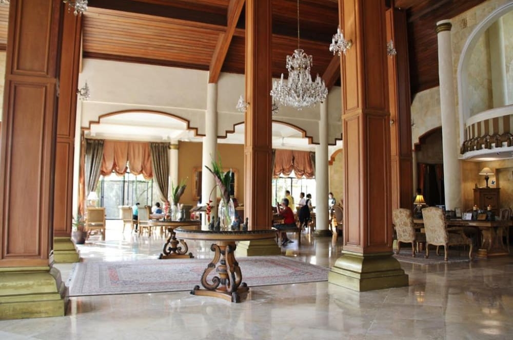 ロビー応接スペース