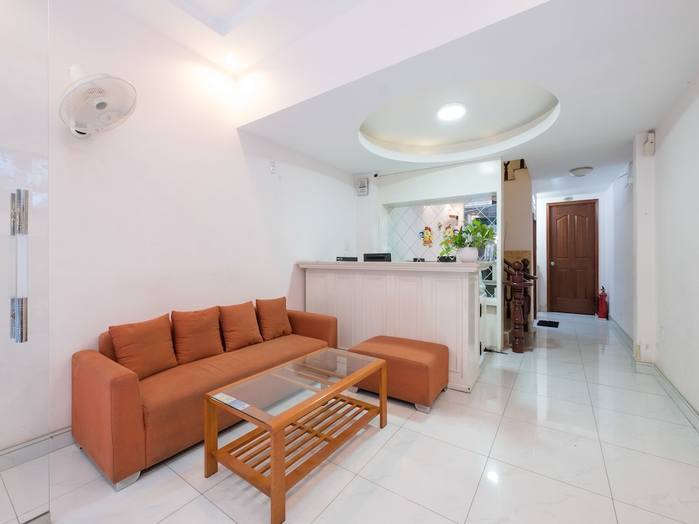 ロビー応接スペース