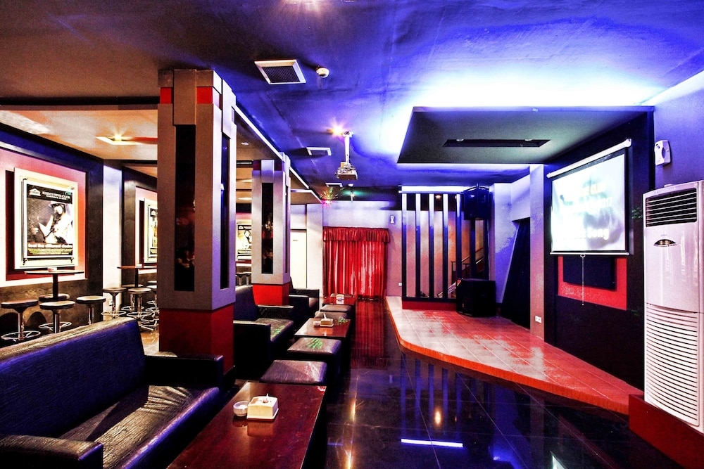 カラオケ ルーム