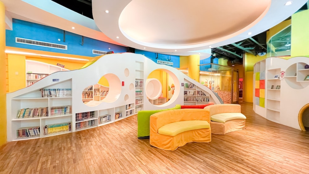 子供用の遊び場 - 屋内