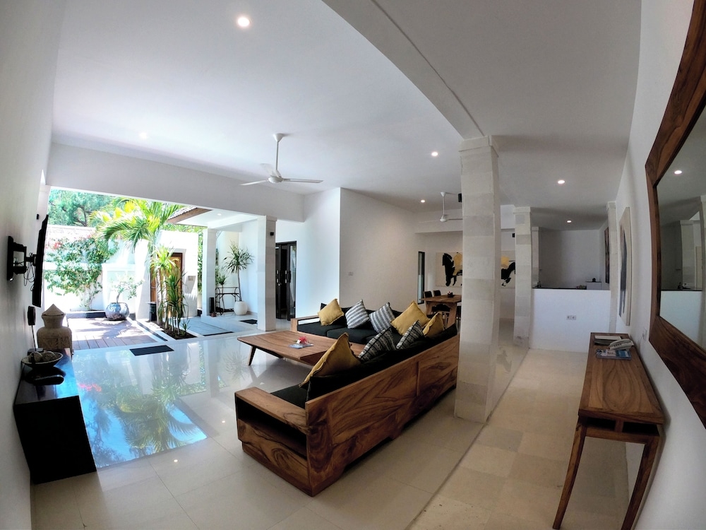 リビング エリア