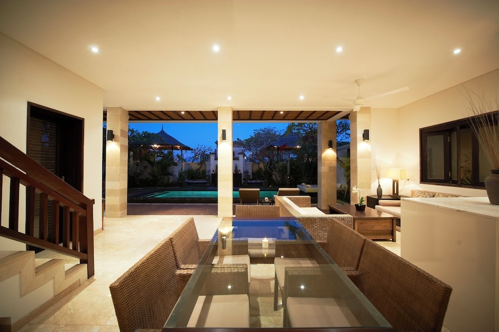 リビング エリア