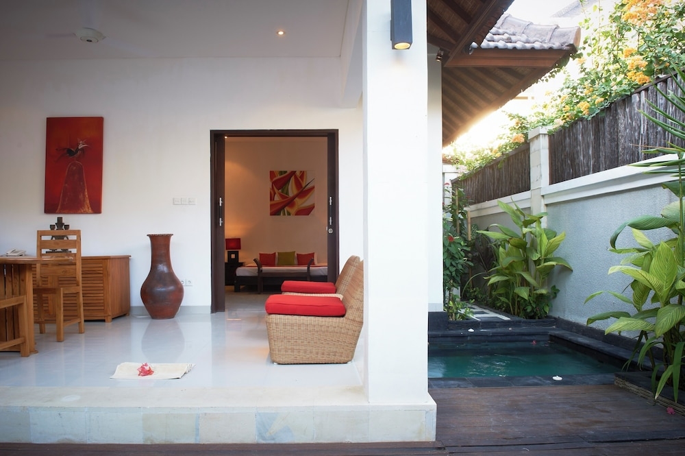 リビング エリア