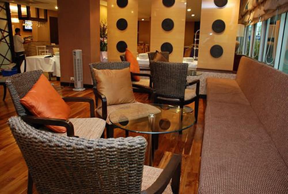 ロビー応接スペース