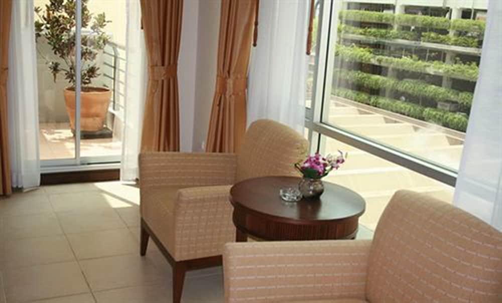 リビング エリア