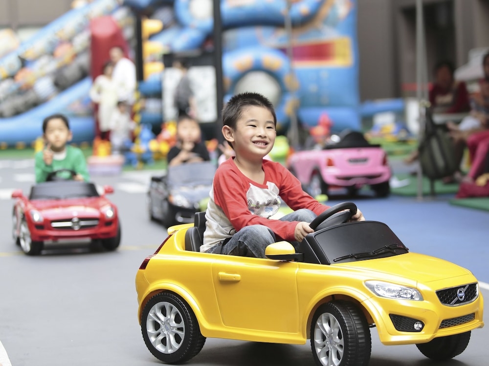 子供用の遊び場 - 屋外