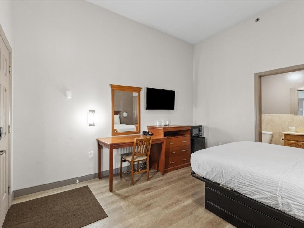 客室内のダイニングエリア