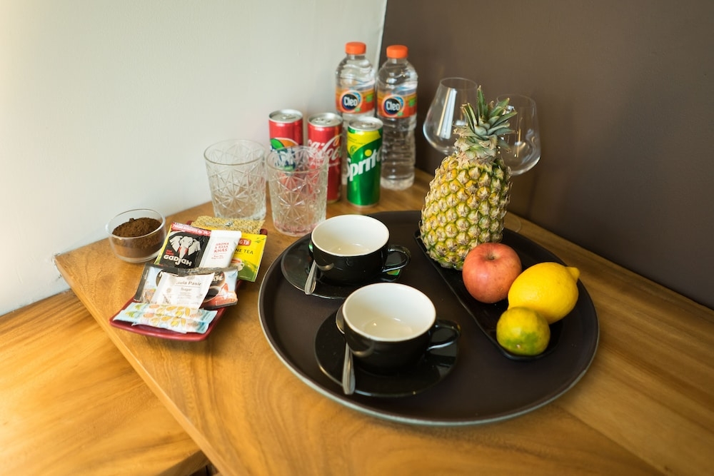 客室内のダイニングエリア