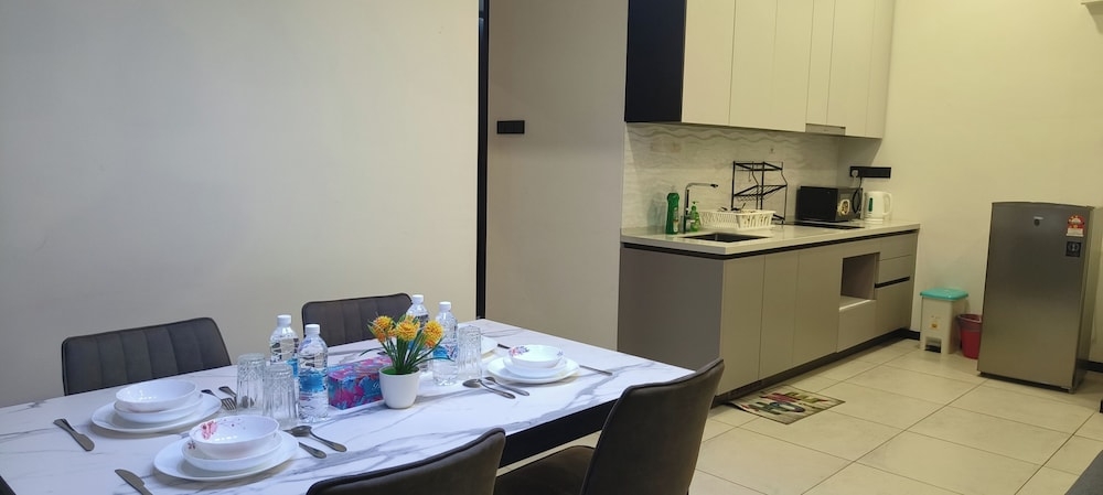 ダイニングルーム