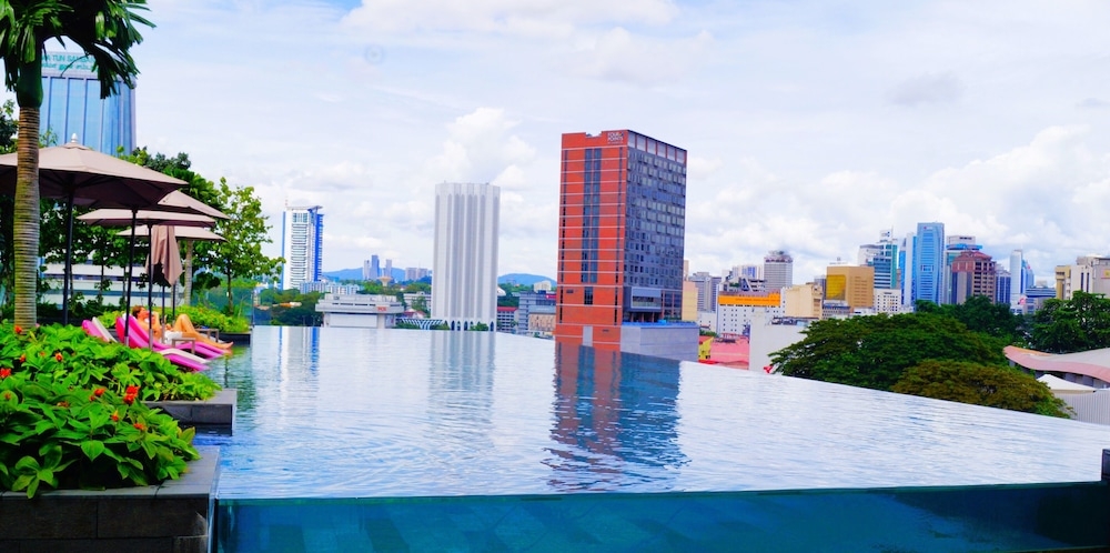 インフィニティ プール