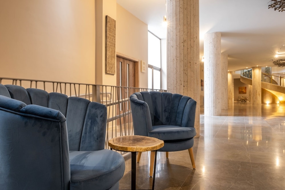 ロビー応接スペース