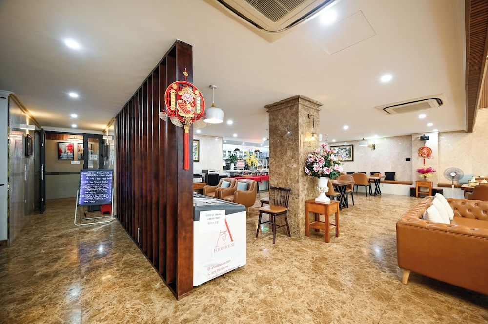 ロビー応接スペース