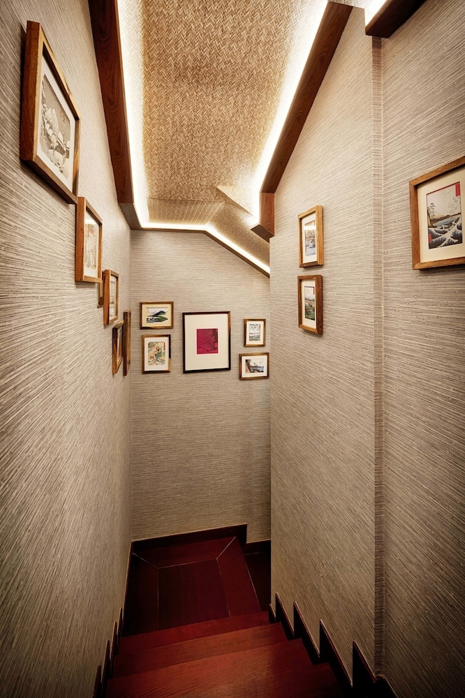 内部エントランス