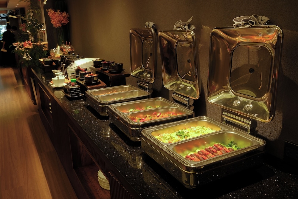 朝食ビュッフェ