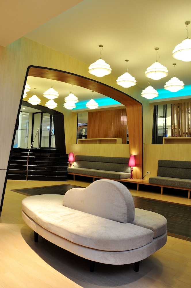 ロビー応接スペース