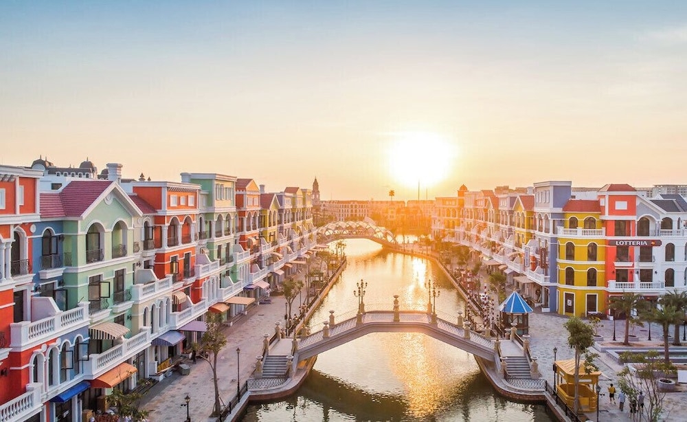 ショッピングモール