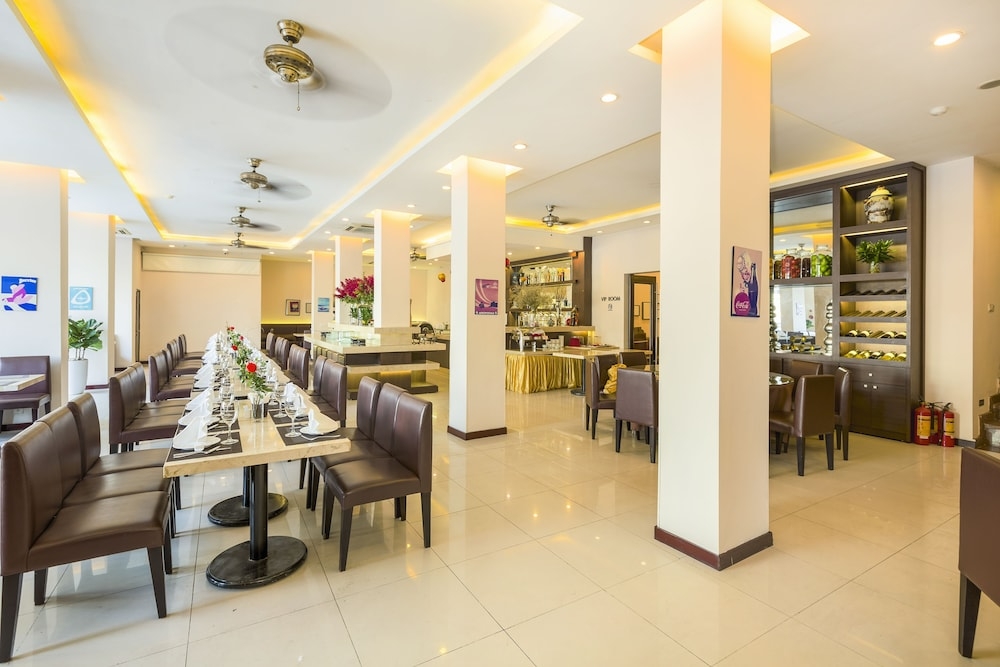 ロビー応接スペース