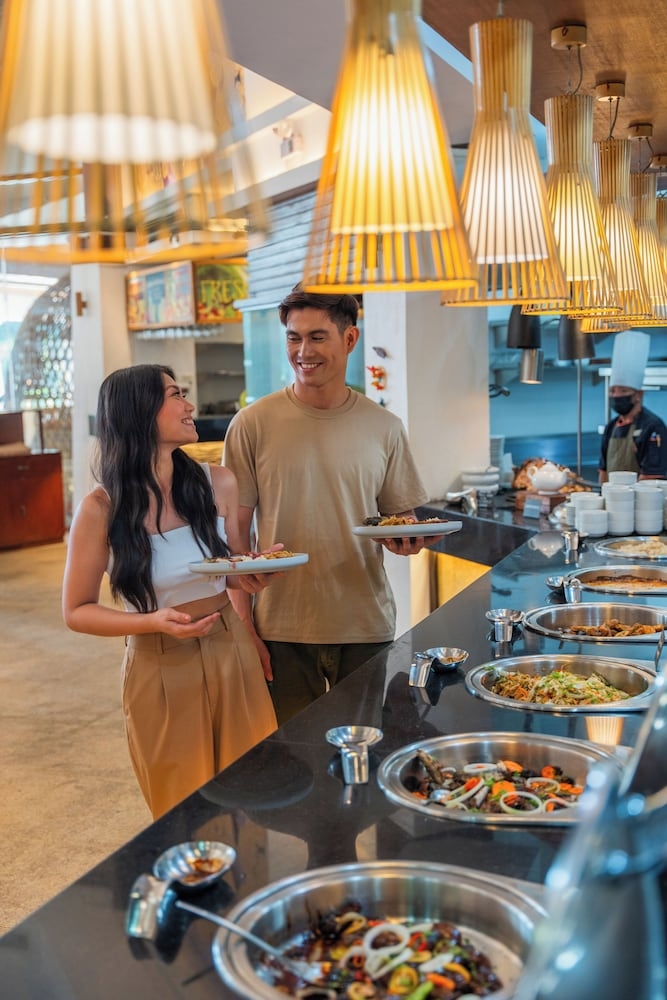 朝食ビュッフェ