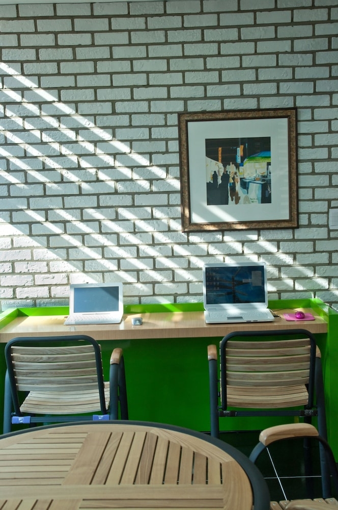 室内のビジネス センター