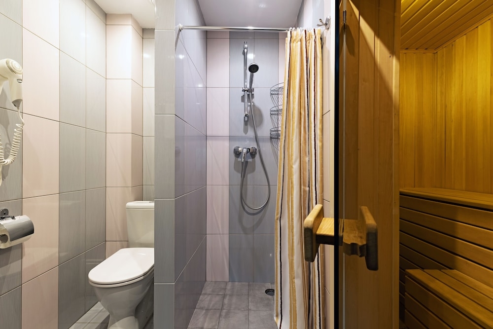 バスルームのシャワー