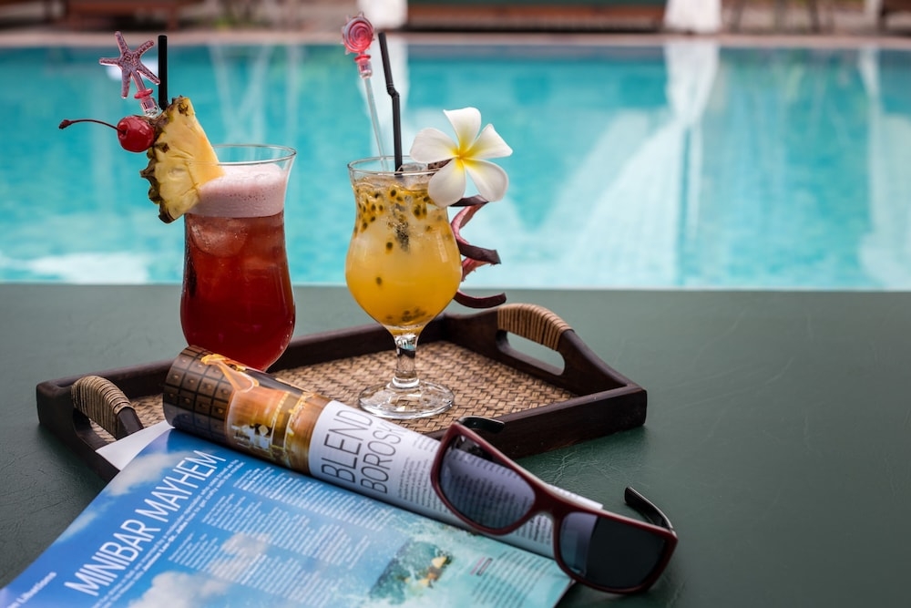 プールサイドバー