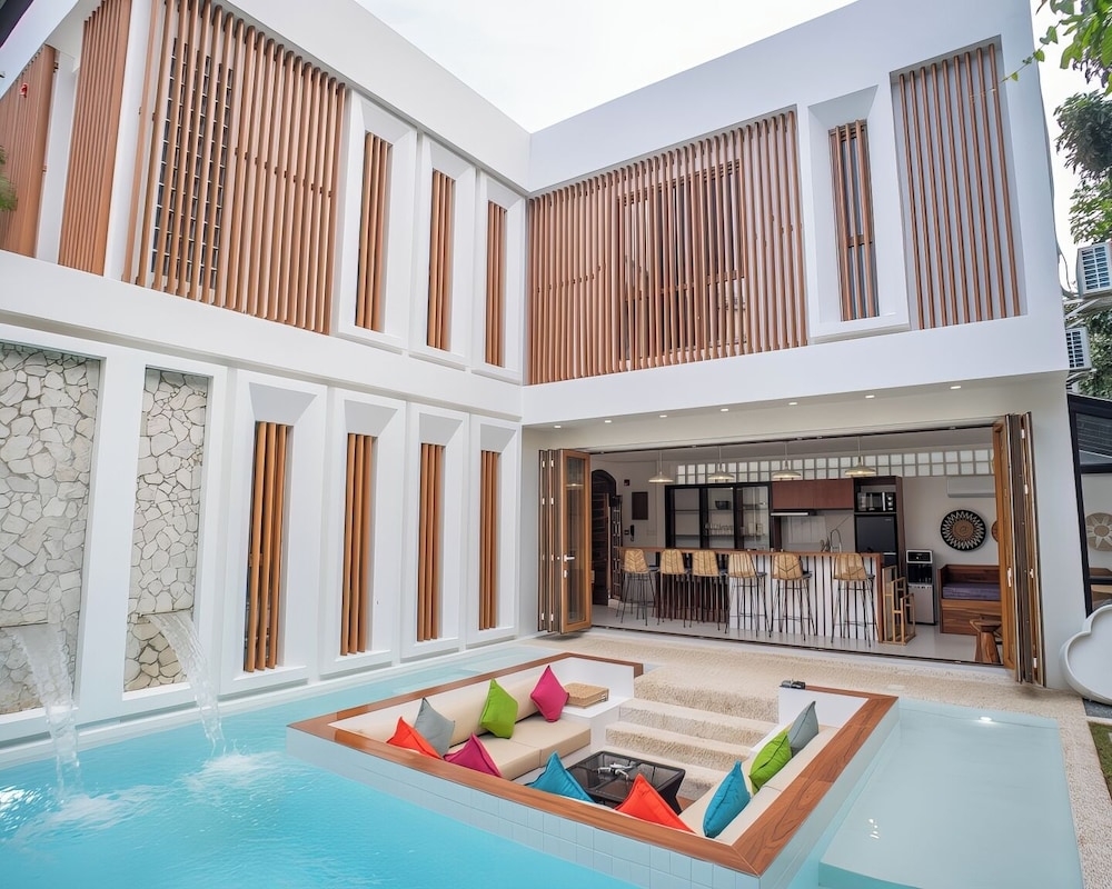 プライベートプール