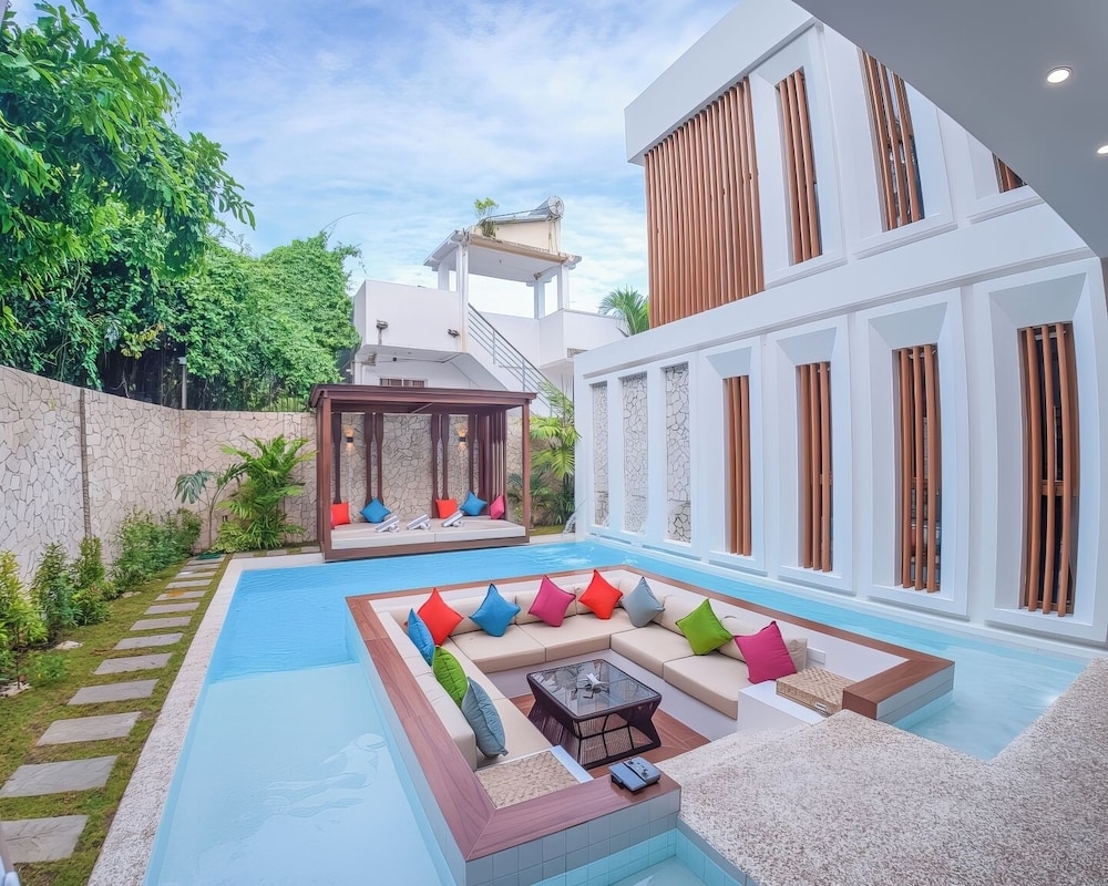 プライベートプール