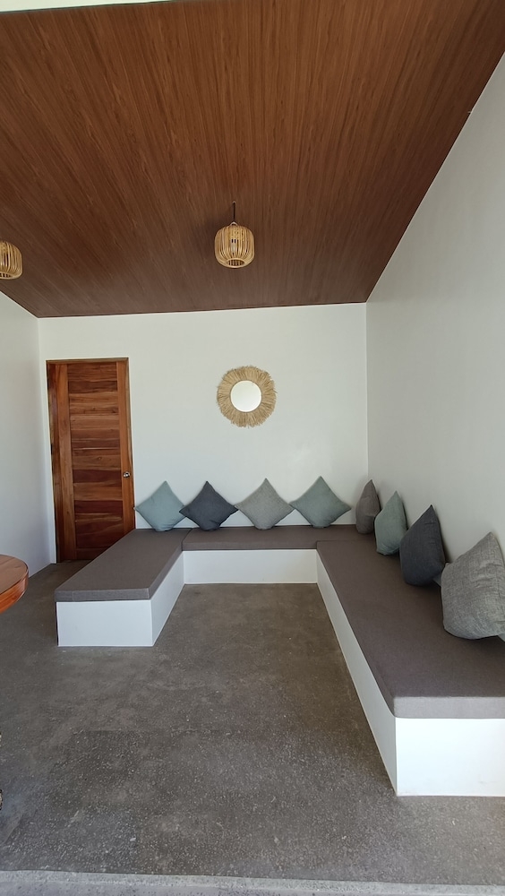 ロビー応接スペース