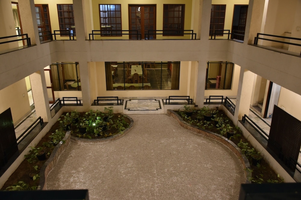 ロビー応接スペース