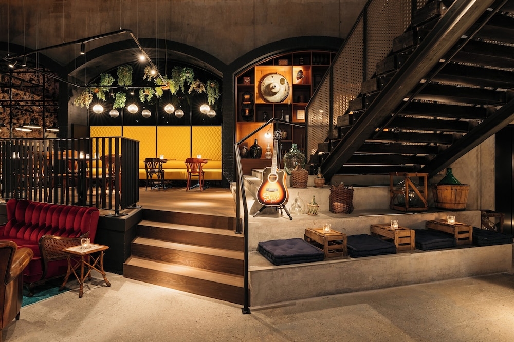 ロビーラウンジ