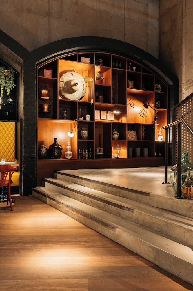 ロビーラウンジ