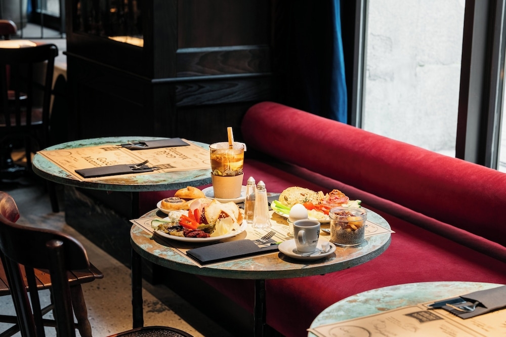 朝食ビュッフェ