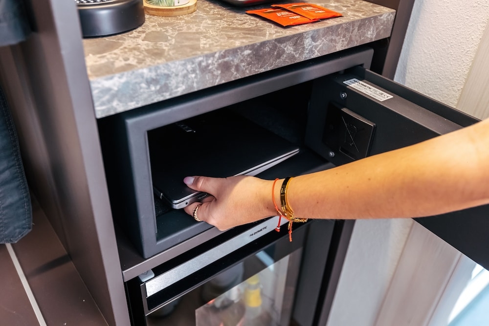 セーフティボックス