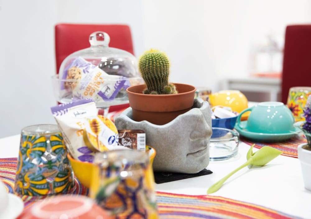 客室内のダイニングエリア