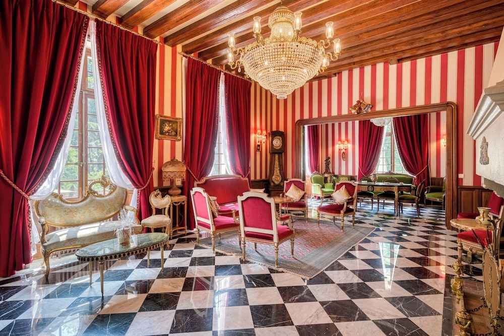 ロビー応接スペース