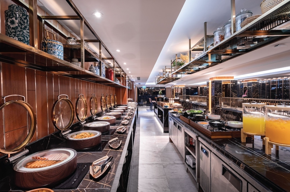 朝食ビュッフェ