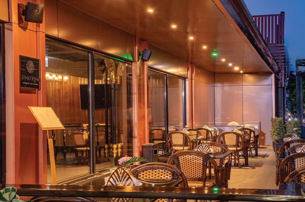 屋外ダイニングエリア