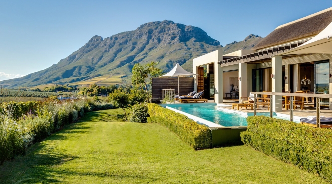 ブランドホテル,グラフホテル,ステレンボッシュホテル