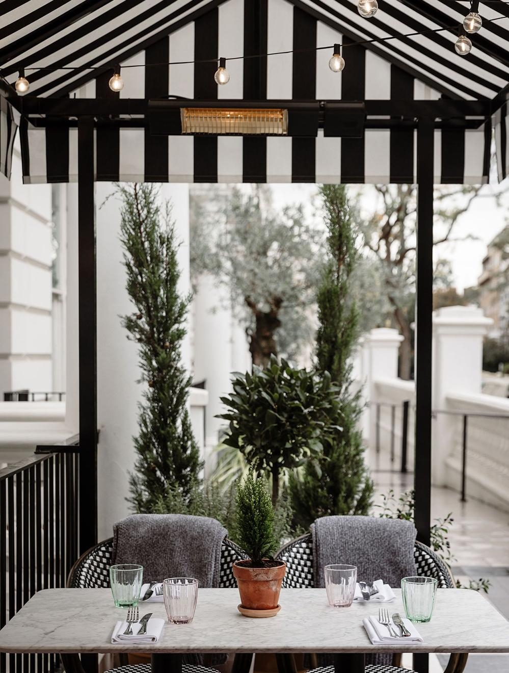 ザ ラスレット ホテル