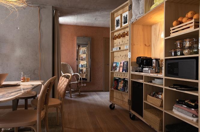 モブ ハウス,パリホテル,ワーケーションホテル