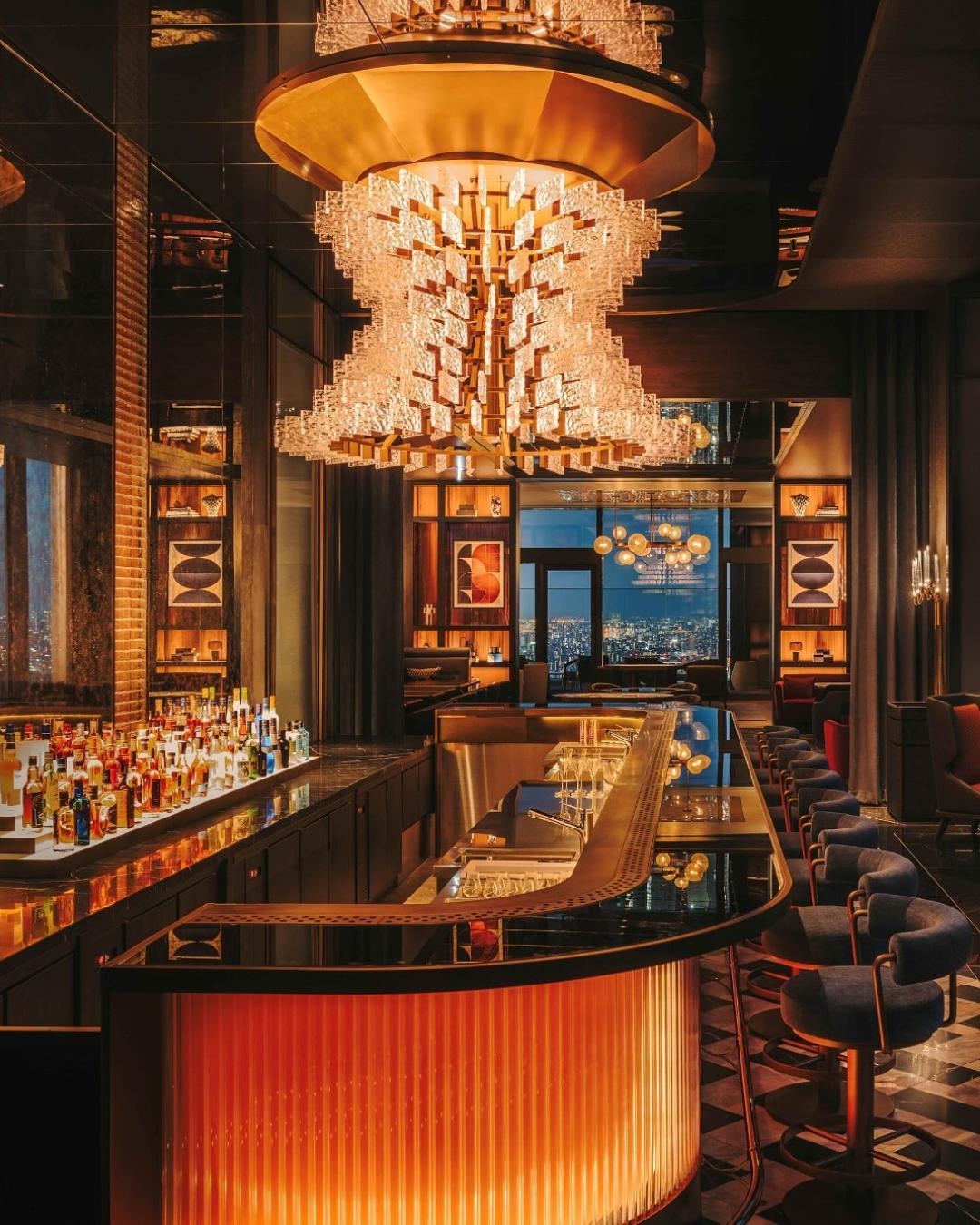 フェアモント東京、グルメ料理「ドリフトウッド バー&レストラン」