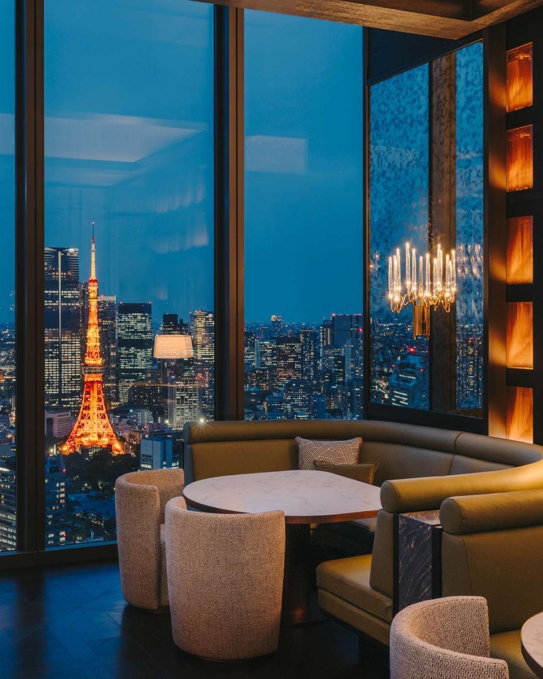 フェアモント東京、グルメ料理「ドリフトウッド バー&レストラン」