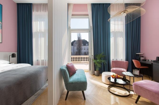 アリスホテル,ブダペストホテル