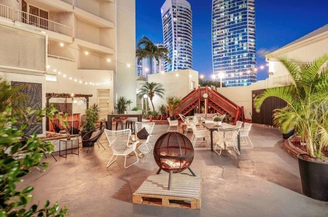 ノボテル サーファーズ パラダイス テラス