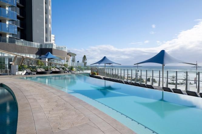 ペッパーズ ソウル サーファーズ パラダイス 屋外プール