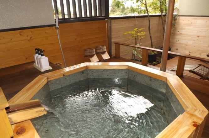 由布院 ことぶき 花の庄