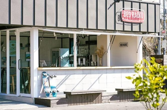 ベッドラジオドンムーン,済州一人ホテル