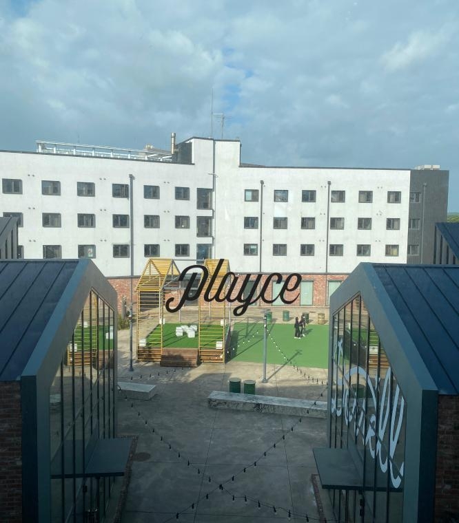 プレイスキャンプチェジュ,済州一人ホテル