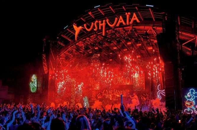 ウシュアイア イビザ ビーチホテル