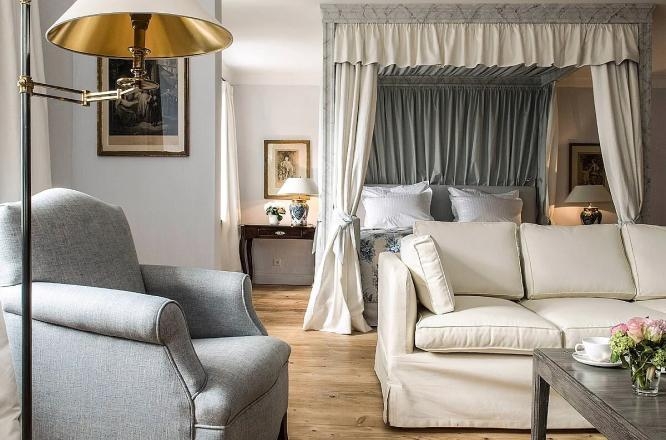 ブラウエライガストホフ ホテル アイインク